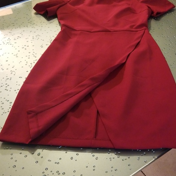 Dress - Picture 2 of 4